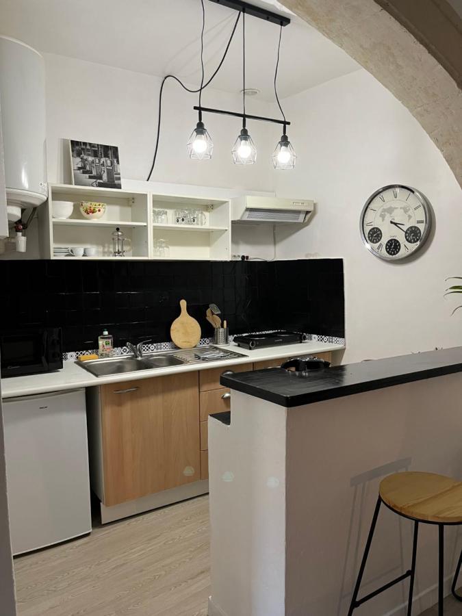 L'Auberge Espagnole - Bed & Breakfast Apt Kültér fotó