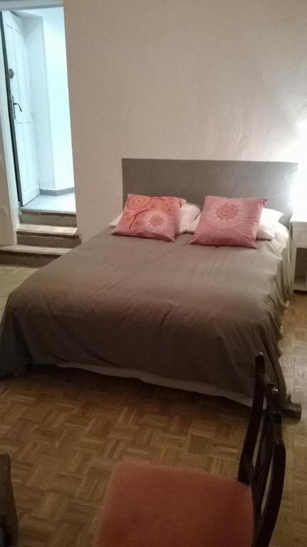 L'Auberge Espagnole - Bed & Breakfast Apt Kültér fotó